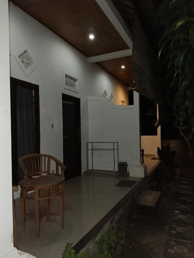 Lumbung Sari Home Stay Amed Esterno foto