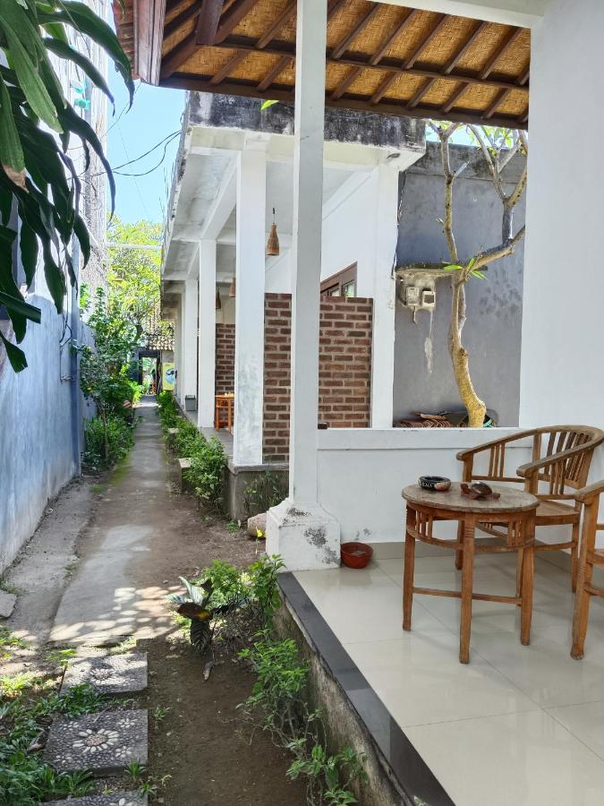 Lumbung Sari Home Stay Amed Esterno foto